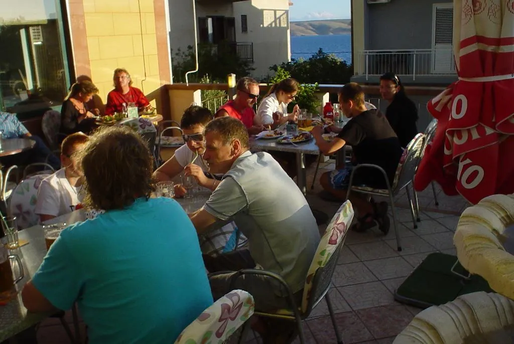 Nocleg ze śniadaniem Apartments Europa Starigrad Paklenica