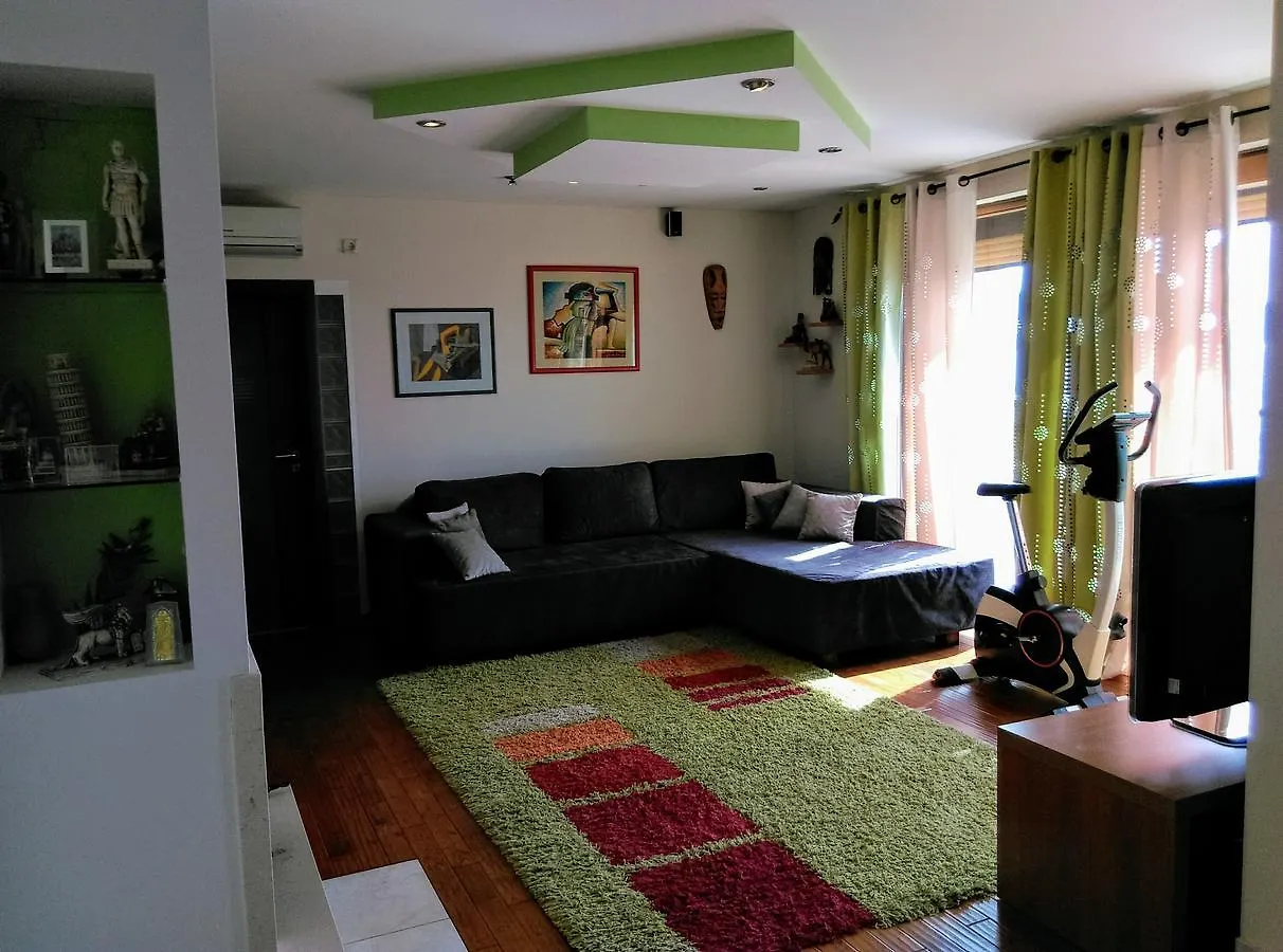 Apartments Europa Starigrad Paklenica Nocleg ze śniadaniem