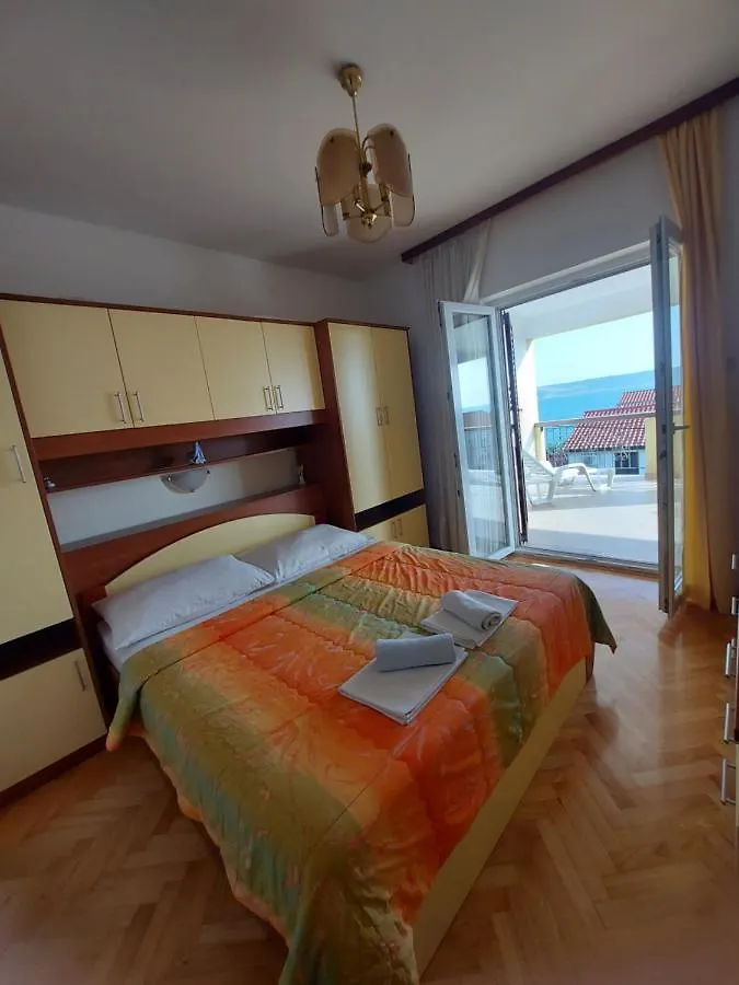 Apartments Europa Starigrad Paklenica