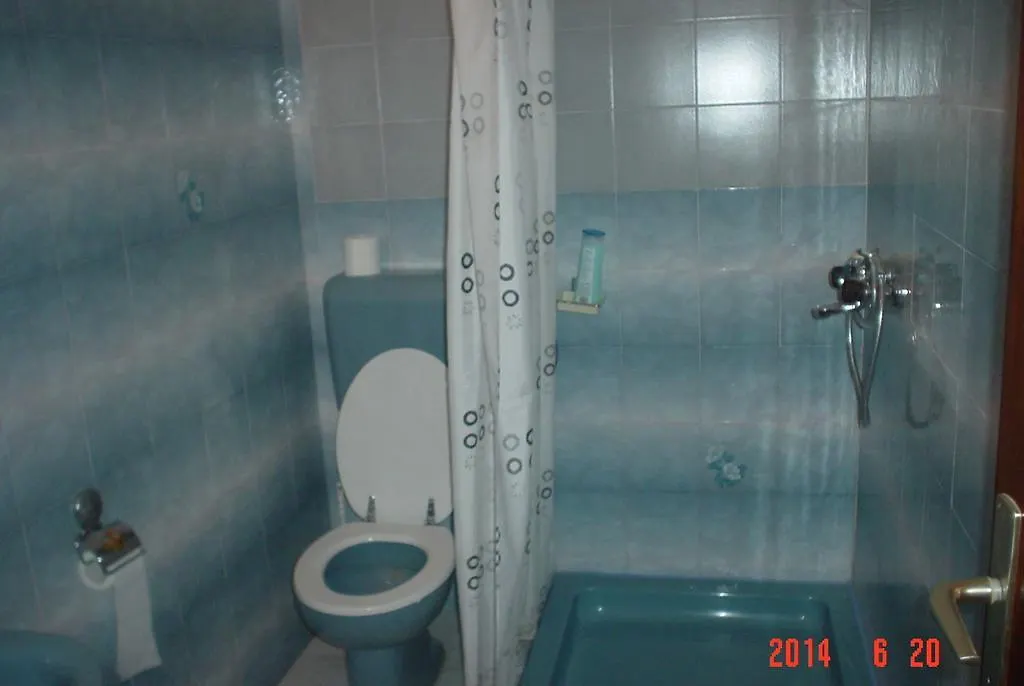 Apartments Europa Starigrad Paklenica Bed & Breakfast
