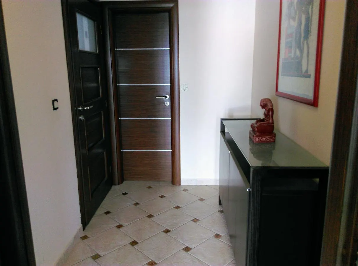 Apartments Europa Starigrad Paklenica 3*,